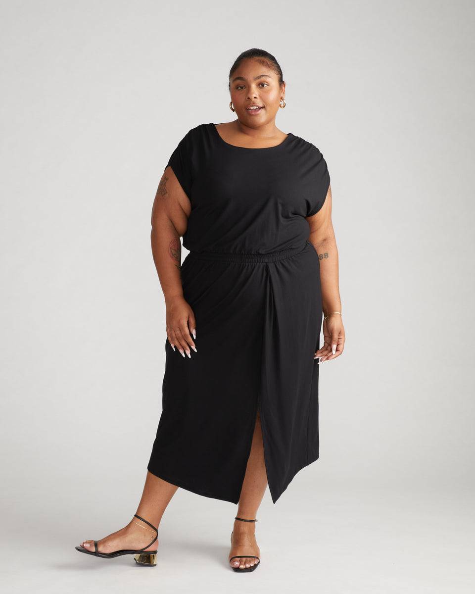 Havana Divine Jersey Dress - Black Zoom image 0