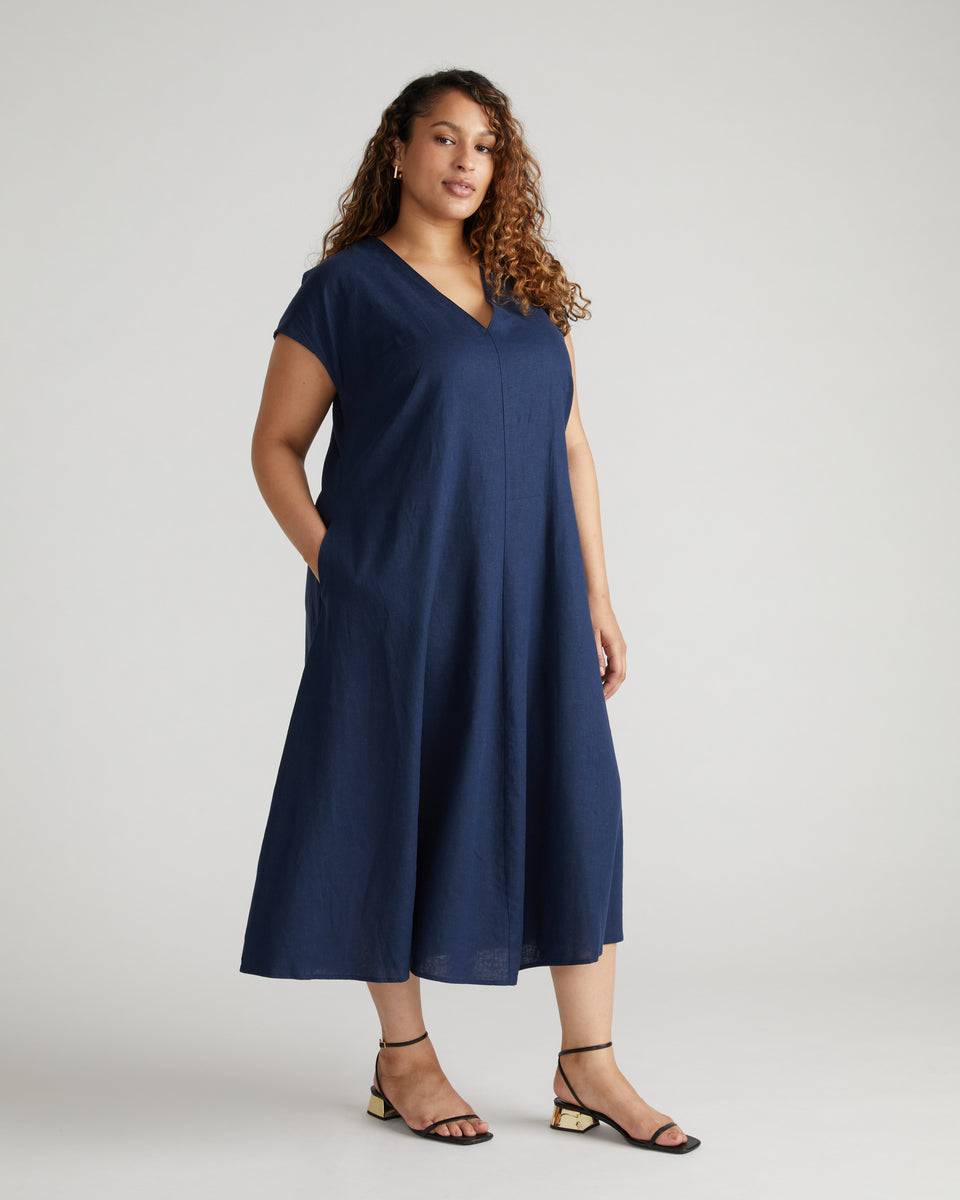 Louvre Bow Back Linen Dress - Classic Navy Zoom image 2