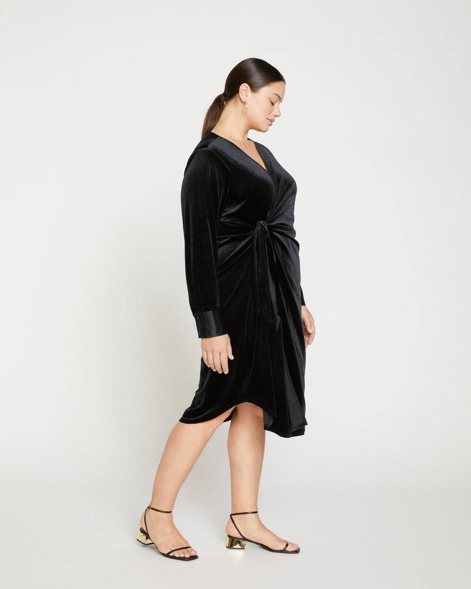 Garland Velvet Wrap Dress - Black Zoom image 2