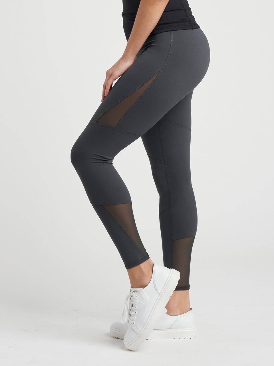 L'espace Low-Waisted Capri Leggings with Mesh Panels and