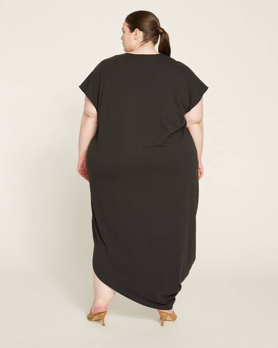 Iconic Geneva V-Neck Dress - Black Zoom image 8