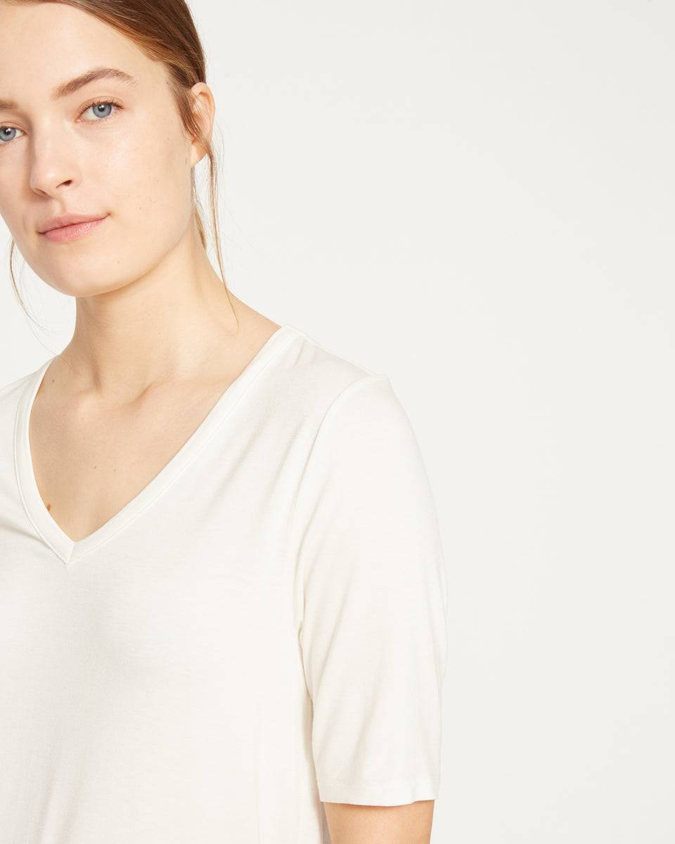 Lily Liquid Jersey V-Neck Stovepipe Tee - White Zoom image 1