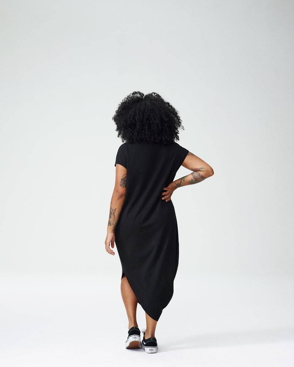 Iconic Petite Geneva Dress - Black Zoom image 3