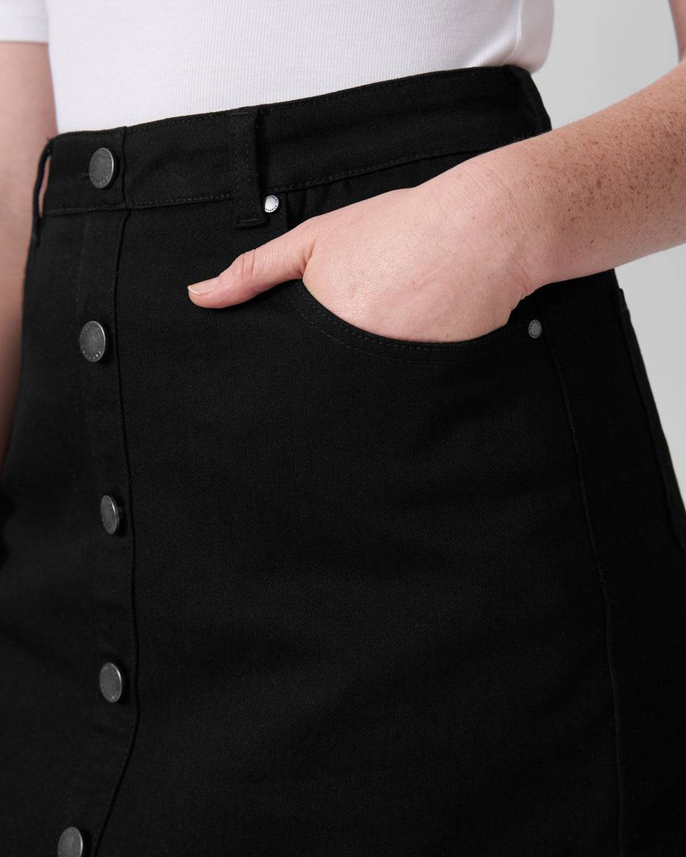 Ang Denim Button Down Skirt - Black Zoom image 3