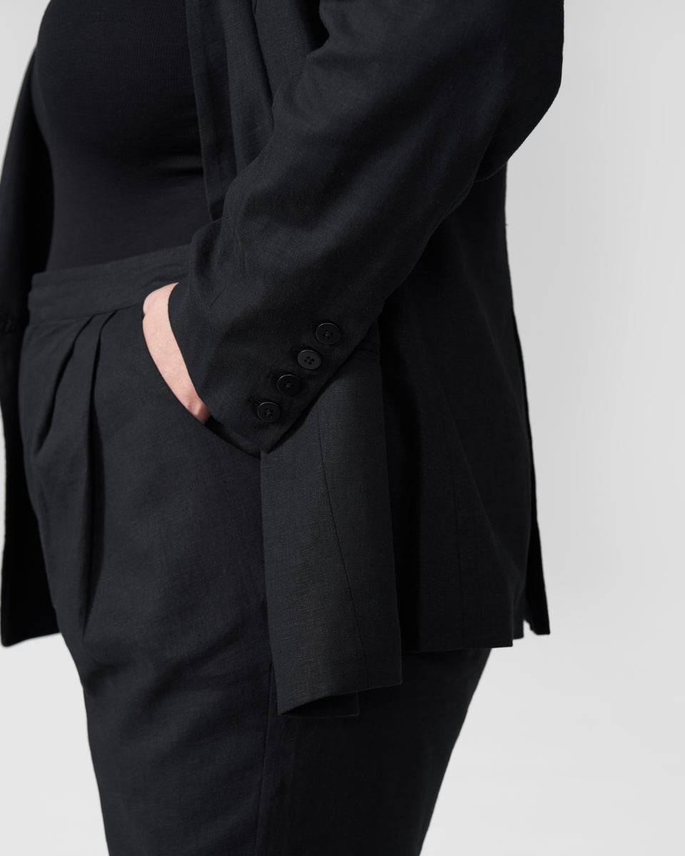 Paloma Linen Shorts - Black Zoom image 6