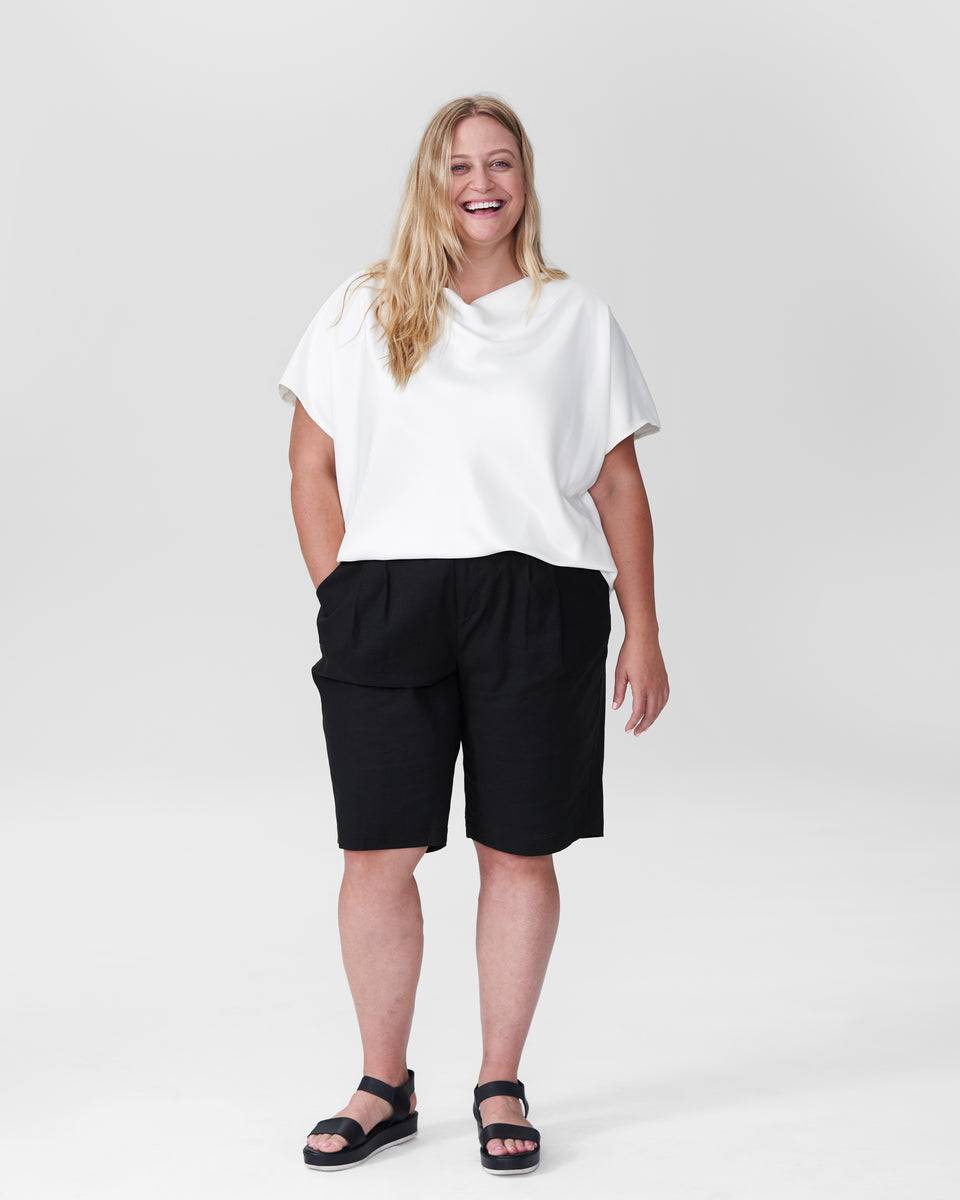 Paloma Linen Shorts - Black Zoom image 4
